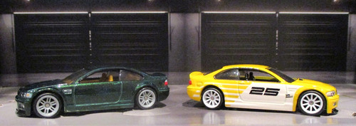 Hot wheels premium - hot, 1/64