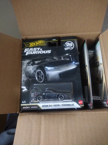 Hot wheels premium fast - hot,