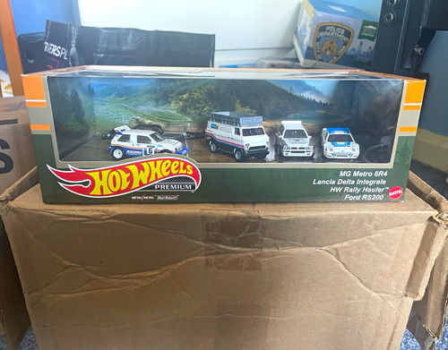 Hot wheels premium car - hot,