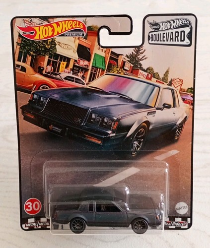 Hot wheels premium - hot,