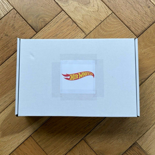 Hot wheels premium - hot,