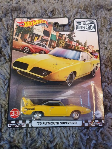 Hot wheels premium boulevard - premium,