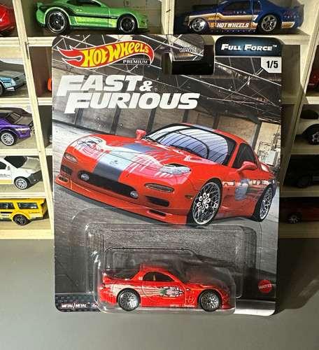 Hot wheels premium fast - hot,