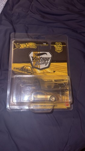 Premium hot wheels - wheels, nissan