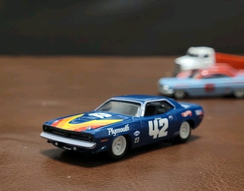 Hot wheels premium - wheels, '70