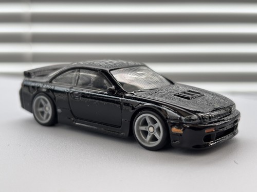 Hot wheels premium car culture - car,